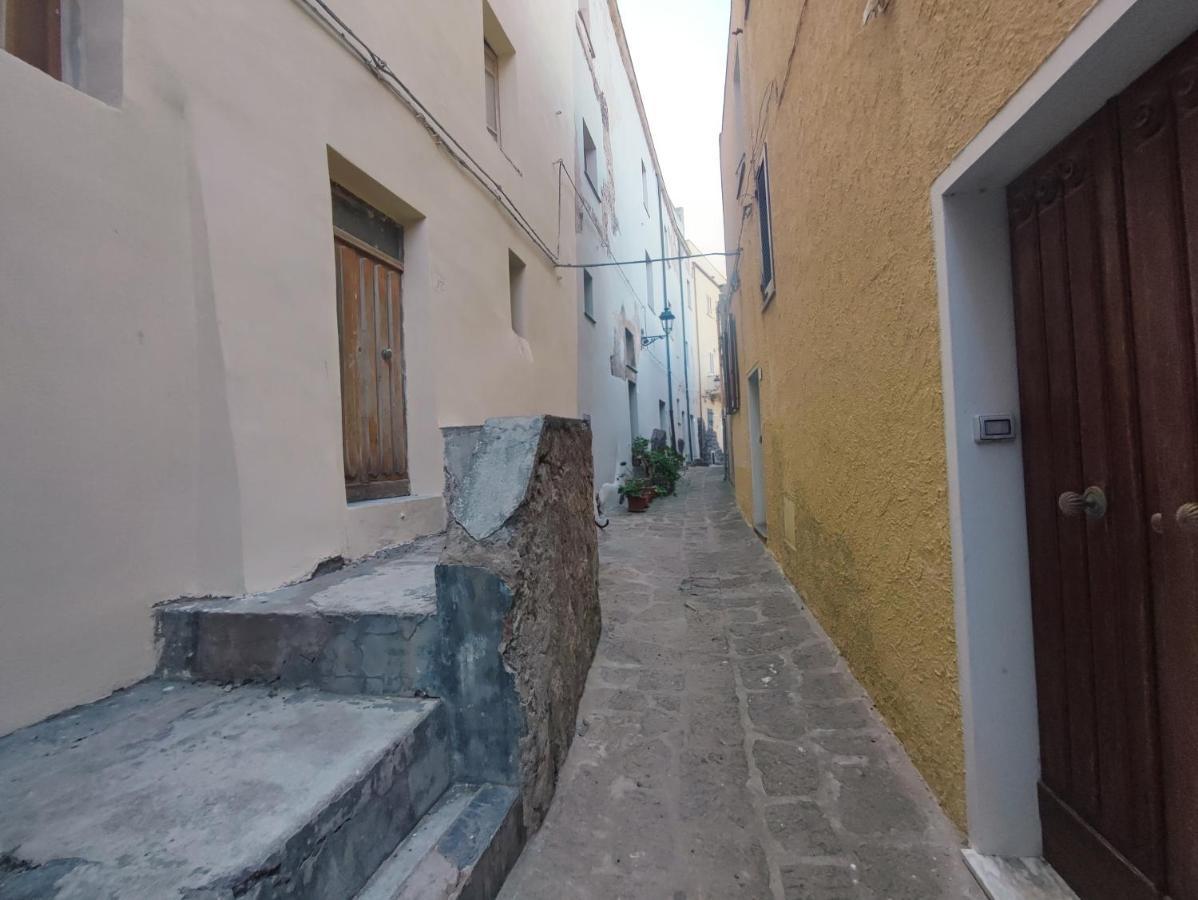 Residenza Nel Borgo L'Appusentu Bed and Breakfast Castelsardo Εξωτερικό φωτογραφία